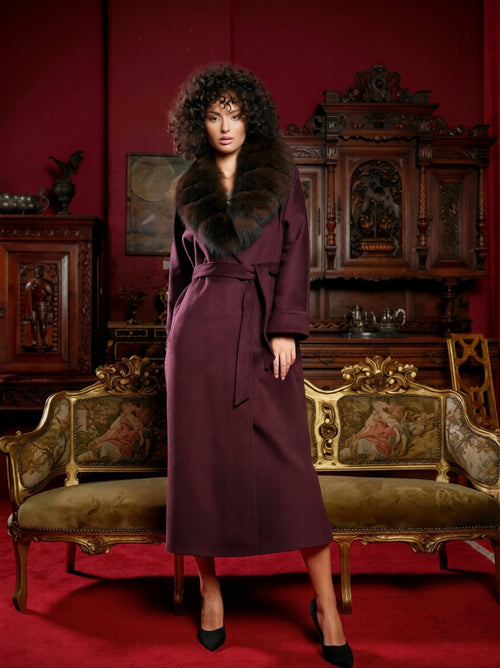 Palton lung bordo din cașmir cu guler din blană naturală