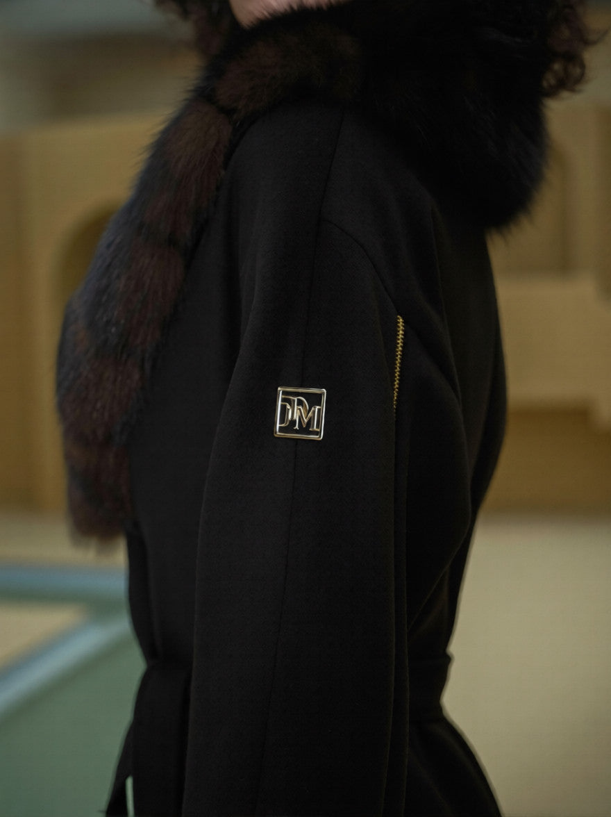 Palton lung negru din cașmir cu guler din blană naturală